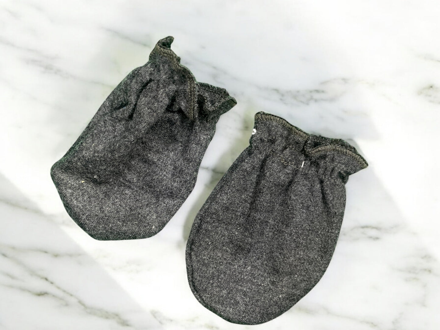 New Baby Mittens Gloves – Soft, Warm & Adorable for Newborns